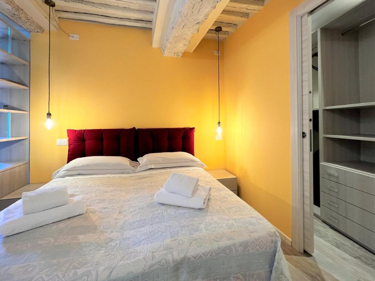 Casa Dany-At The Beginning Of The Main Street Siena Exterior photo
